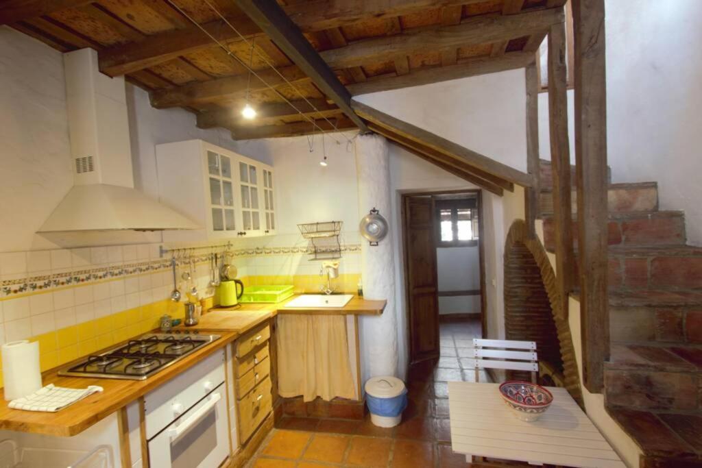 Casa En Fortaleza Medieval Кастельяр-Де-Ла-Фронтера Экстерьер фото
